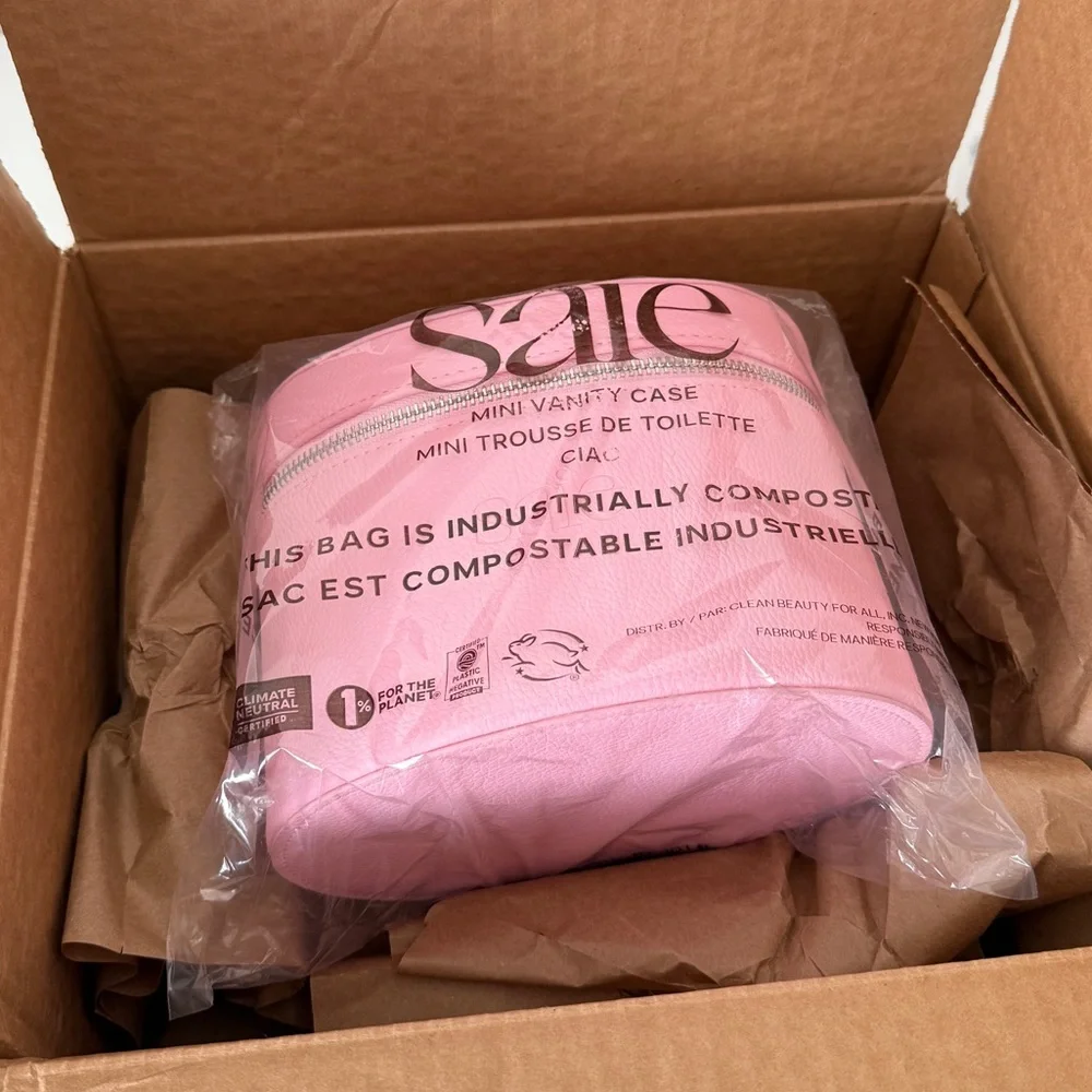 NEW Saie Pink Mini Vanity Case